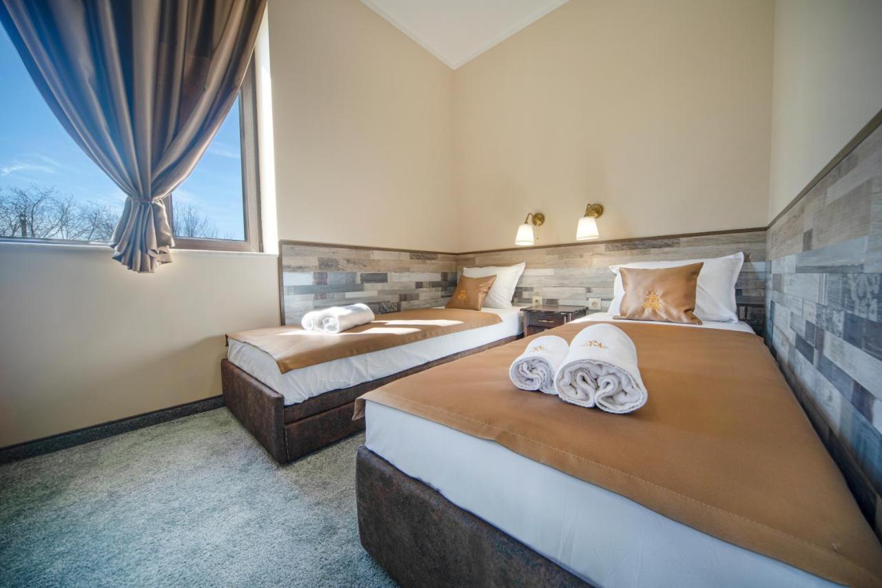 Antique - Free Private Parking 3*